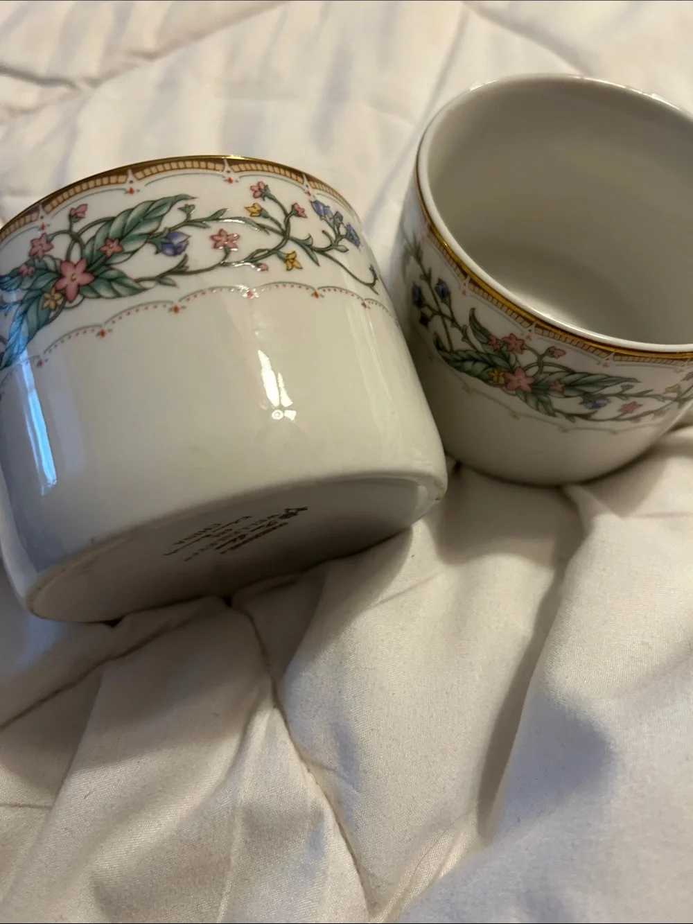 Farberware Fine Porcelain Floral Napkin Rings - White with Pink & Green Accents